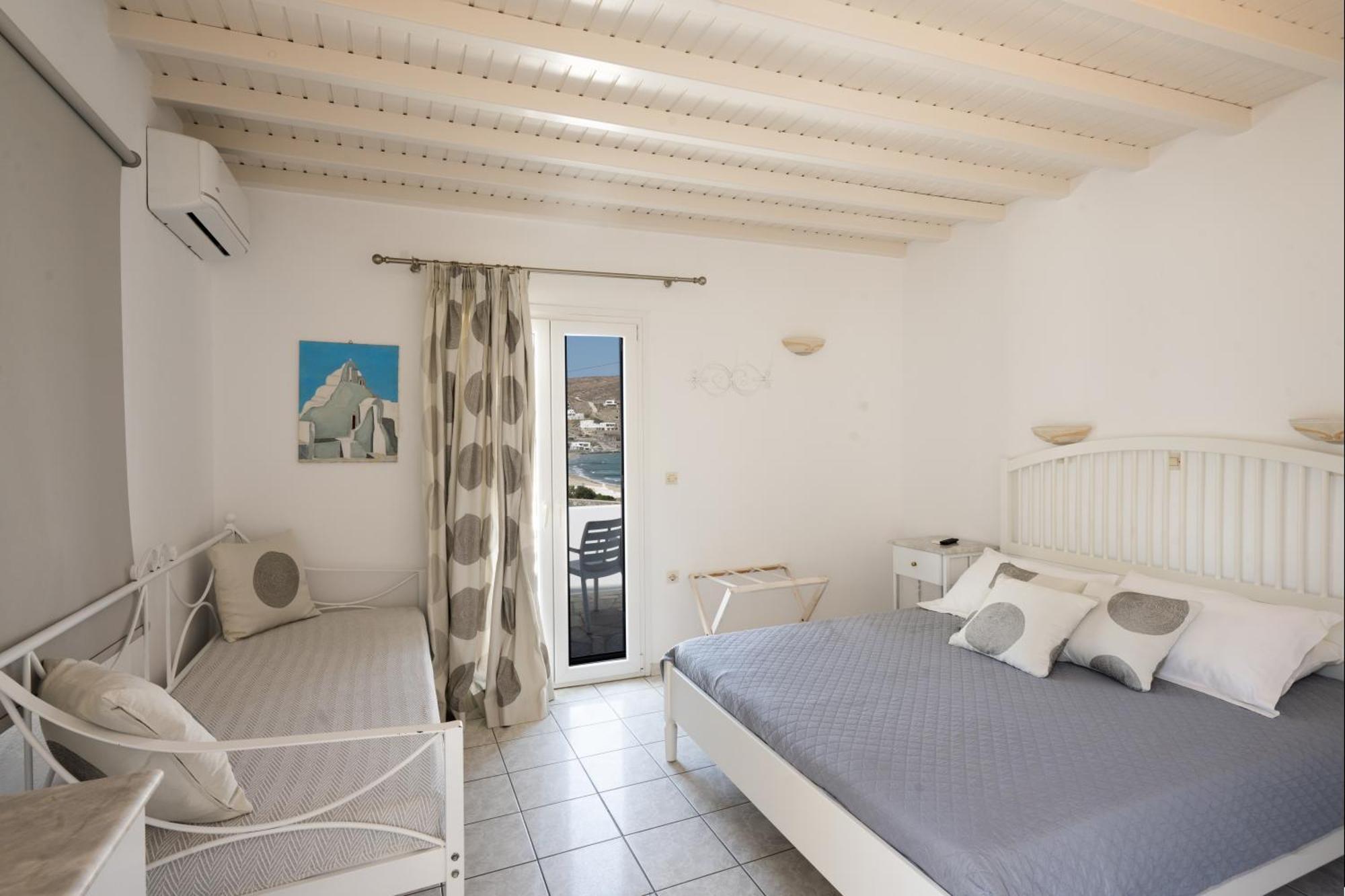 Anixi Hotel Ornos  Exterior photo